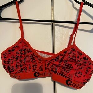 2 piece workout set with sports bralette